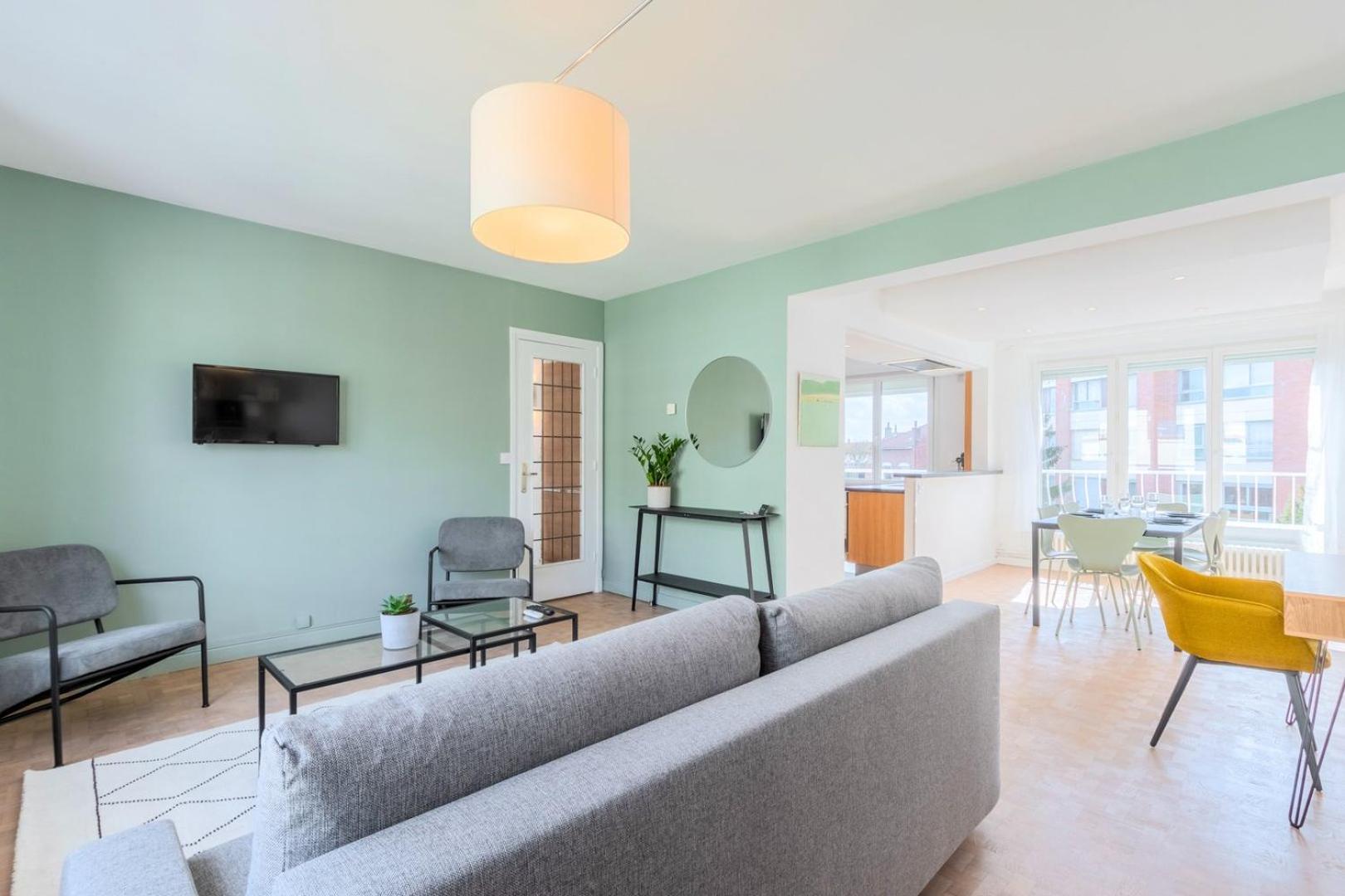 Functional 2 Bedroom Apartment Lille Kültér fotó